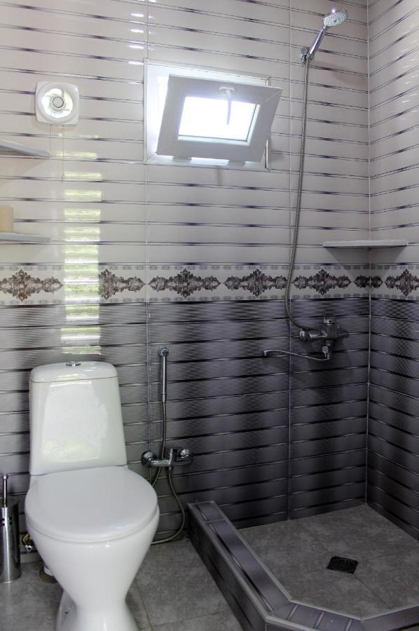 Lilia Guesthouse Сигнахи Экстерьер фото